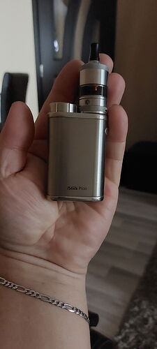 17621575952523891180528001240336