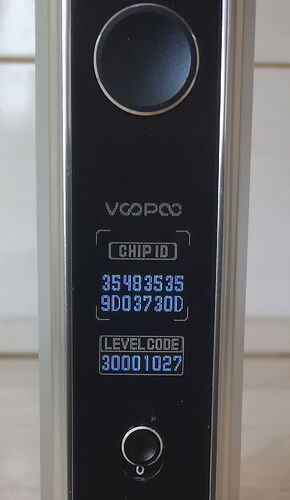 Voopoo Drag 5 - Chip ID number and Level Code in the About menu item