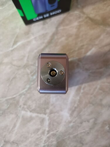 Vaporesso GEN SE - Raised 510 connector