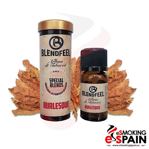 L'image montre des étudiants assis dans une salle de classe, avec des livres et des ordinateurs portables devant eux, tout en écoutant attentivement un conférencier. (Légendé par IA)