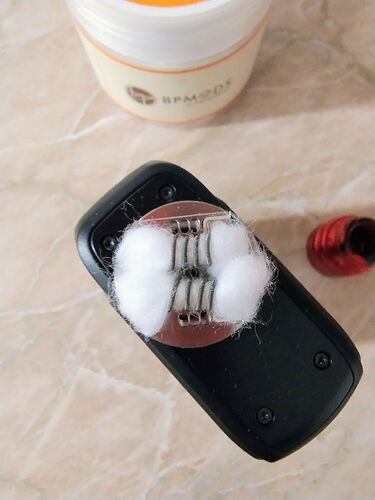 Hellvape Dead Rabbit Pro RDA - 3mm Cotton Cloud's Cotton placed in channels