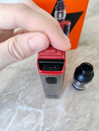 Geekvape Aegis Legend 5 Kit - USB with Rubber Plug