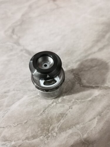 HellVape Dead Rabbit Solo RTA - Air Vent Hole and Filling Port