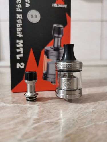 Hellvape Dead Rabbit MTL 2 RTA - With the long and short delrin drip tip