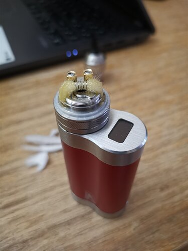Innokin Ares Finale - First build (2.5mm ID, 5 wraps Kanthal)