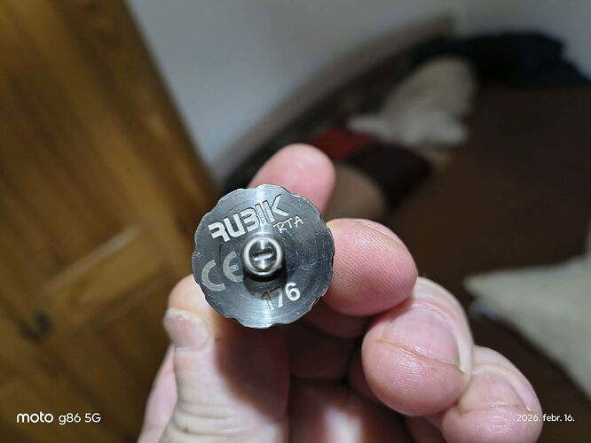 27c4c7a8-2f8b-40dc-965f-5591a6231134