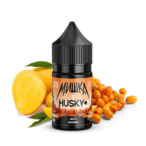 L'image montre deux bouteilles de whisky ambré sur fond blanc. (Légendé par IA)