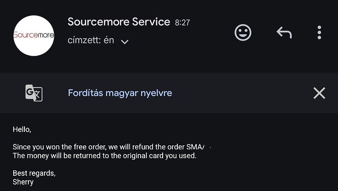 L'e-mail indique que le destinataire ayant gagné une commande gratuite, le montant sera remboursé sur la carte d'origine. (Sous-titré par IA)