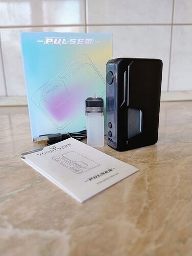 Vandy Vape Pulse 3 Squonk - Box Contents